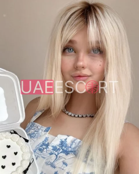 Hessie, bust size B, height 169, weight 53, age 25, photo 4