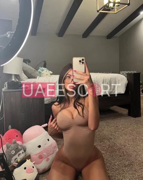 Jackie, bust size C, height 171, weight 49, age 25, photo 4