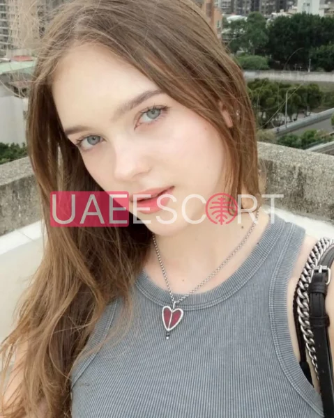 Jan, bust size B, height 170, weight 52, age 22, photo 4