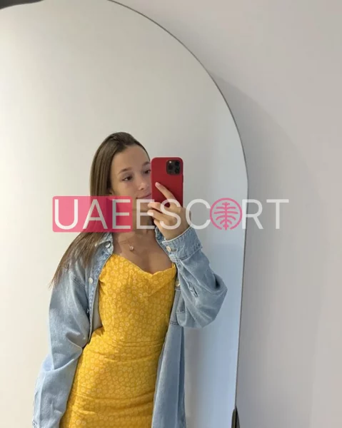 Dulce, bust size B, height 169, weight 60, age 24, photo 7