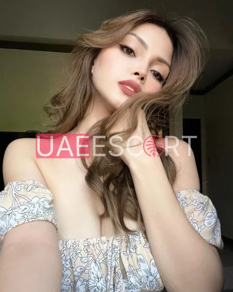 Elise, bust size C, height 168, weight 55, age 23, photo 7