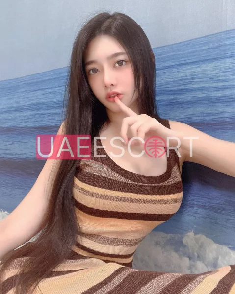 Claire, bust size B, height 163, weight 48, age 18, photo 4