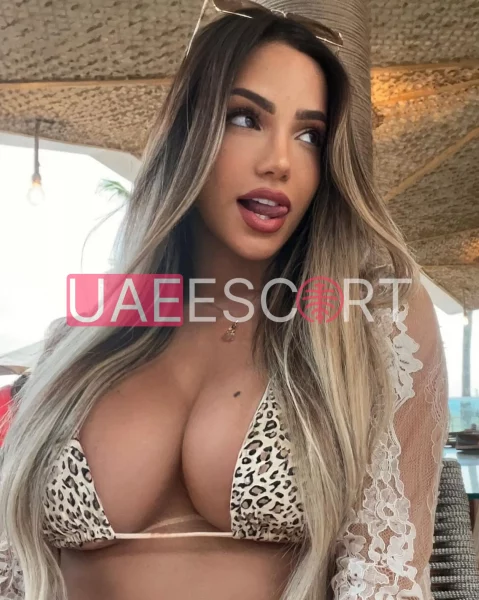 Jenni-2, bust size C, height 168, weight 44, age 21, photo 4