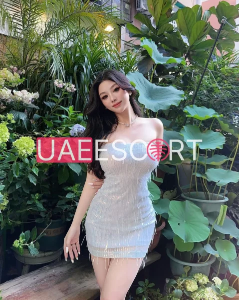 Karla, bust size C, height 165, weight 60, age 23, photo 4