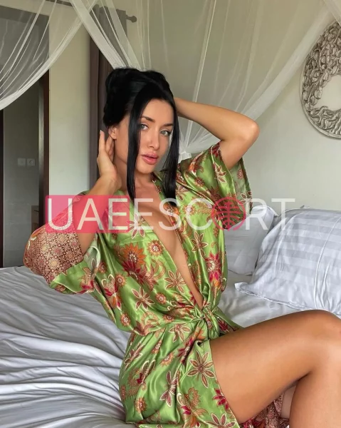 Barb, bust size C, height 168, weight 56, age 29, photo 7