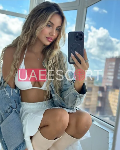 Con, bust size B, height 168, weight 53, age 25, photo 5