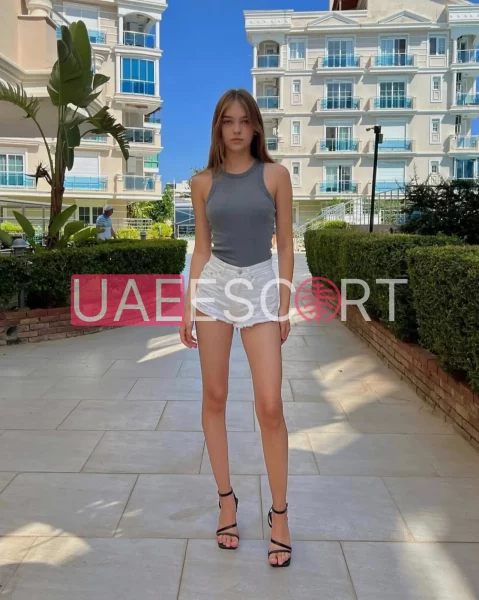 Jan, bust size B, height 170, weight 52, age 22, photo 5