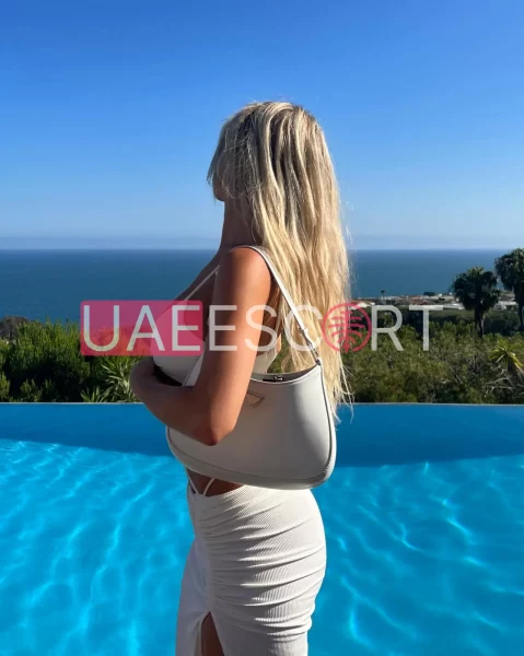 Kylie, bust size D, height 169, weight 66, age 24, photo 5