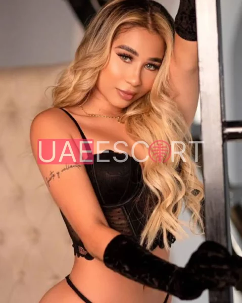 Alexis, bust size B, height 170, weight 63, age 26, photo 5