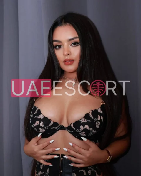 Charlton-388, bust size B, height 162, weight 52, age 24, photo 4