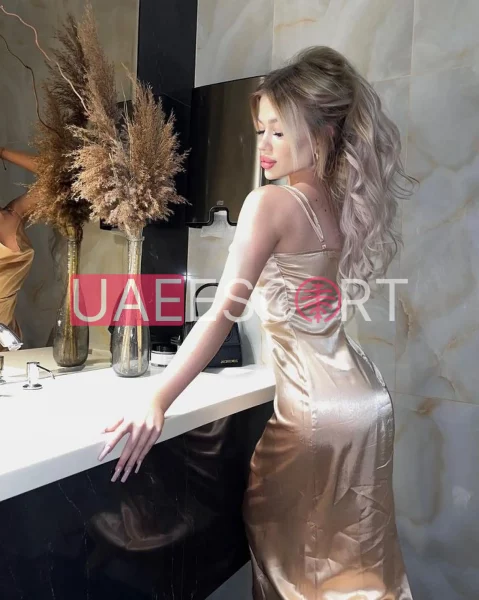 Cristina, bust size C, height 165, weight 52, age 28, photo 4