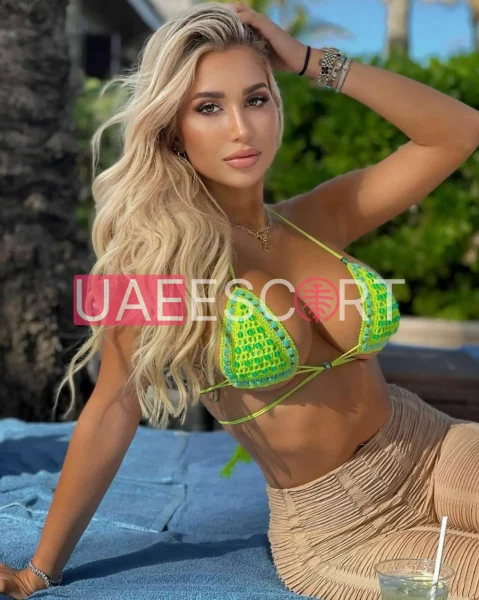 Judie-197, bust size B, height 172, weight 56, age 22, photo 4