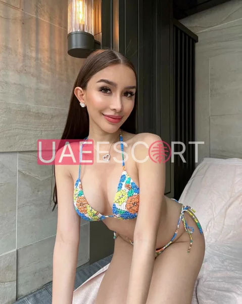 Adele, bust size C, height 170, weight 65, age 20, photo 5