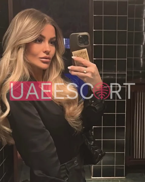 Alyse, bust size B, height 168, weight 54, age 29, photo 5