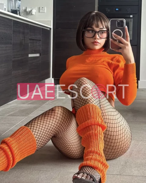 Lindsey, bust size C, height 162, weight 53, age 24, photo 6
