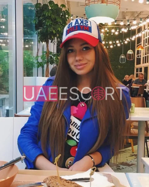 Alexis, bust size B, height 168, weight 50, age 24, photo 6
