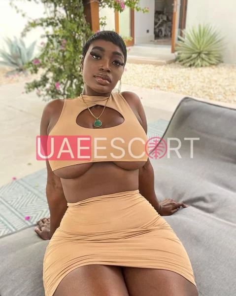Amarion, bust size C, height 174, weight 72, age 28, photo 9