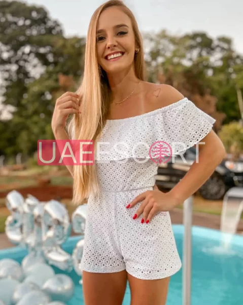 Gina, bust size B, height 168, weight 52, age 24, photo 4