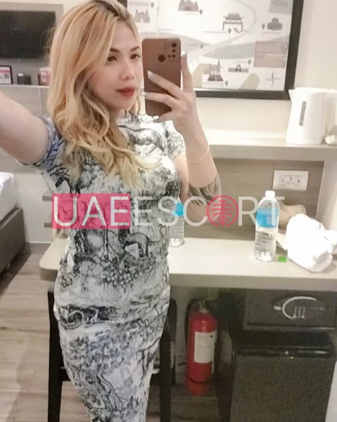 Julianna, bust size B, height 139, weight 140, age 23, photo 8