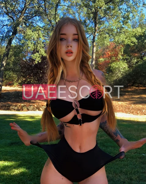 Leslie, bust size C, height 165, weight 55, age 24, photo 6