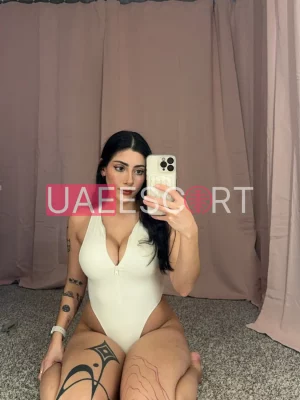 Adria, bust size B, height 170, weight 50, age 28