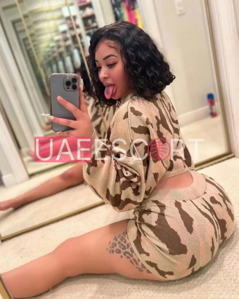 Kala, bust size C, height 165, weight 79, age 26, photo 10