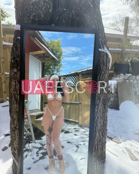 Lon, bust size C, height 176, weight 61, age 27, photo 3