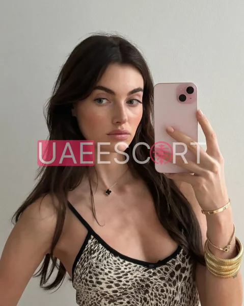 Deborah, bust size B, height 167, weight 52, age 24, photo 13