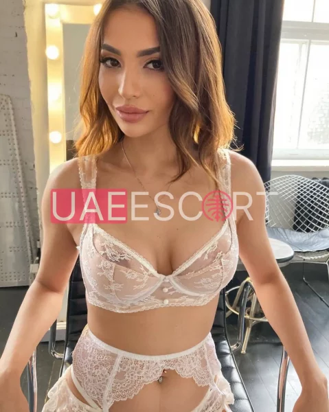 Erika, bust size B, height 165, weight 60, age 28, photo 7