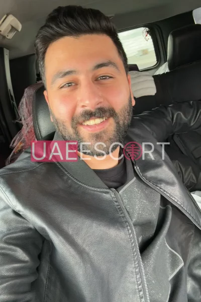 Xaris, bust size , height 175, weight 75, age 32