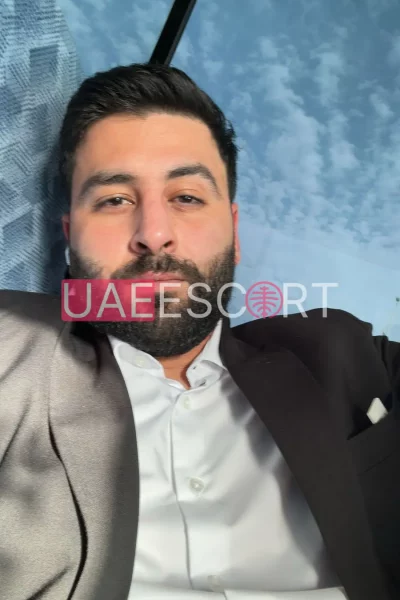 Xaris, bust size , height 175, weight 75, age 32