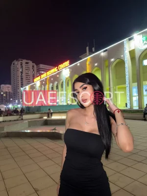 Camila , bust size C, height 154, weight 49, age 24