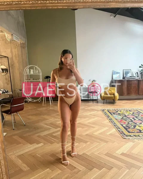 Mirele, bust size D, height 178, weight 85, age 23, photo 6