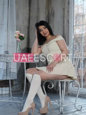 Olya , bust size B, height 168, weight 60, age 32
