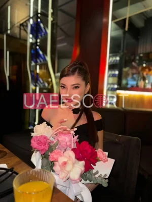 Ailin , bust size B, height 160, weight 54, age 26