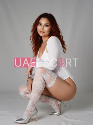 Venera, bust size B, height 173, weight 63, age 27