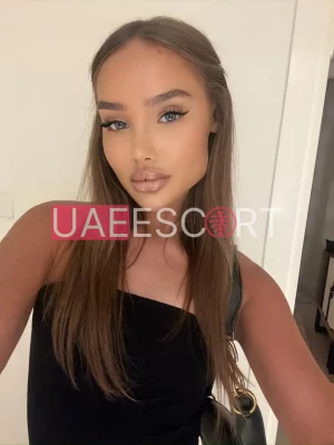 Erna , bust size B, height 168, weight 50, age 24