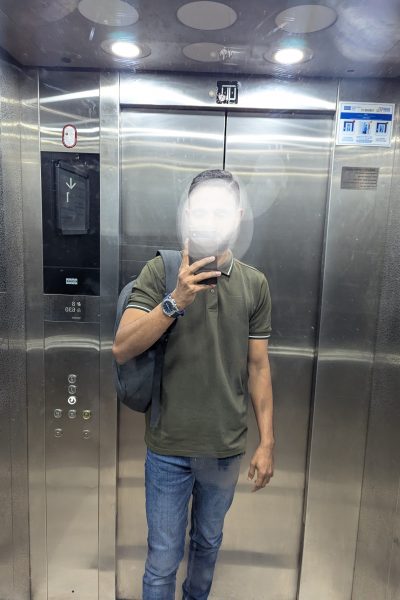 Zain here for Couples & Girls, bust size , height 6, weight 70, age 29