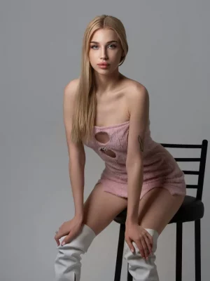 Kaya , bust size A, height 169, weight 45, age 22
