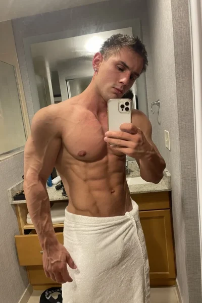 Adrian, bust size , height 180, weight 103, age 24