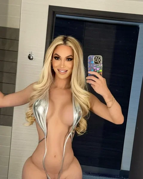 Anahi, bust size C, height 178, weight 90, age 26, photo 8