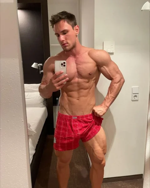 Adrian, bust size , height 180, weight 103, age 24, photo 9