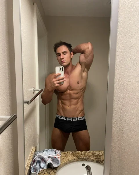 Adrian, bust size , height 180, weight 103, age 24, photo 12