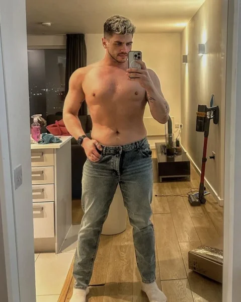 Alberto, bust size , height 185, weight 90, age 32, photo 18