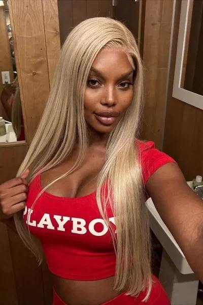 Barbie, bust size C, height 167, weight 61, age 25