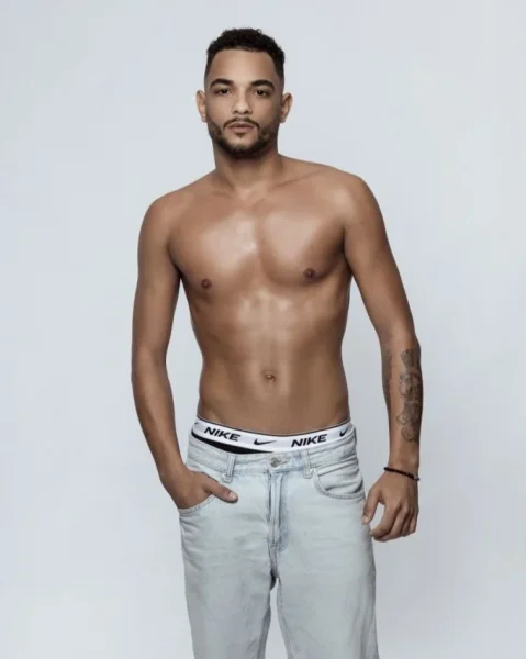 Basil, bust size , height 180, weight 79, age 22, photo 19