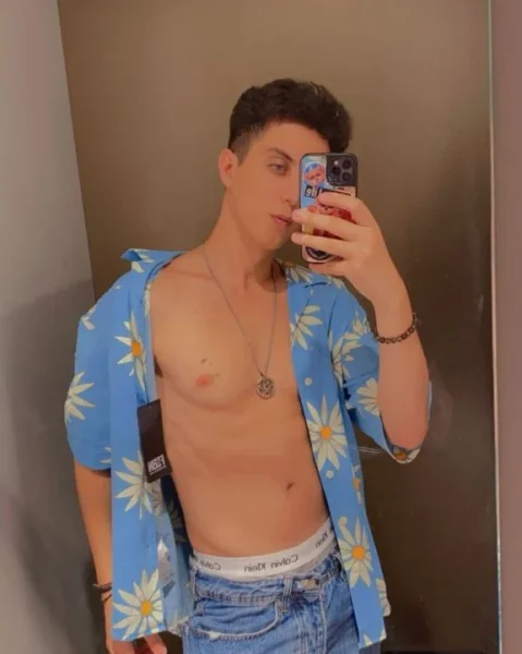 Brandon, bust size , height 180, weight 61, age 20, photo 8