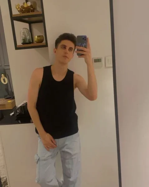 Brandon, bust size , height 180, weight 61, age 20, photo 10