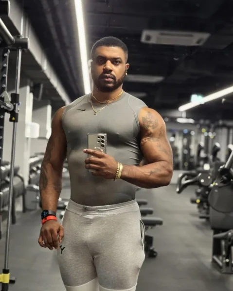 Andres, bust size , height 188, weight 120, age 29, photo 6