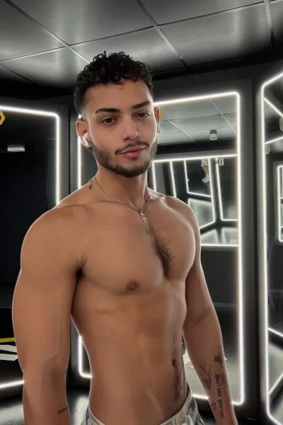 Angelo, bust size , height 175, weight 72, age 24